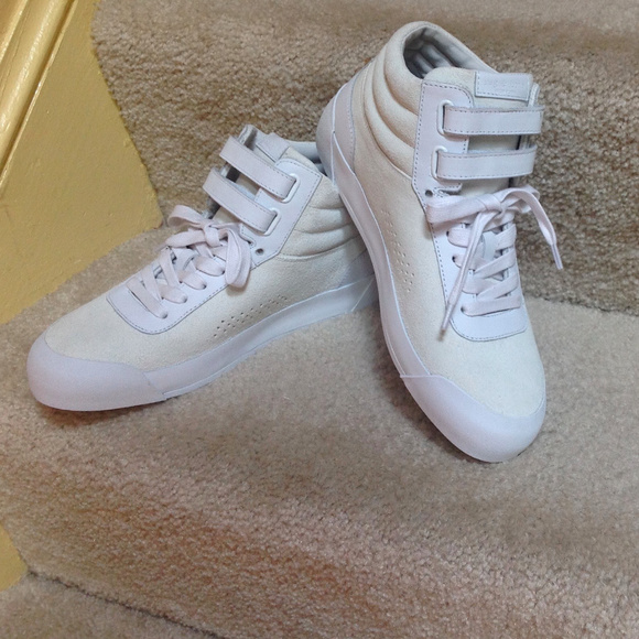 New Rag & Bone Nova Suede High-Top Sneakers - Picture 3 of 8